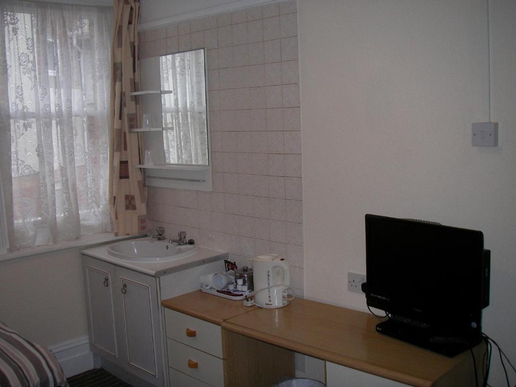 The Melrose Hotel Clacton-on-Sea Bagian luar foto